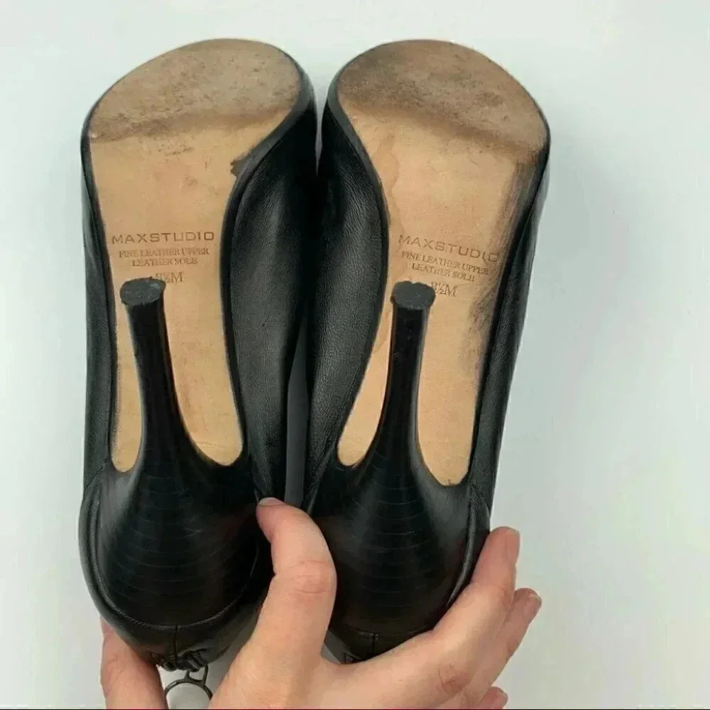 Max Studio ankle booties size 8.5 black leather